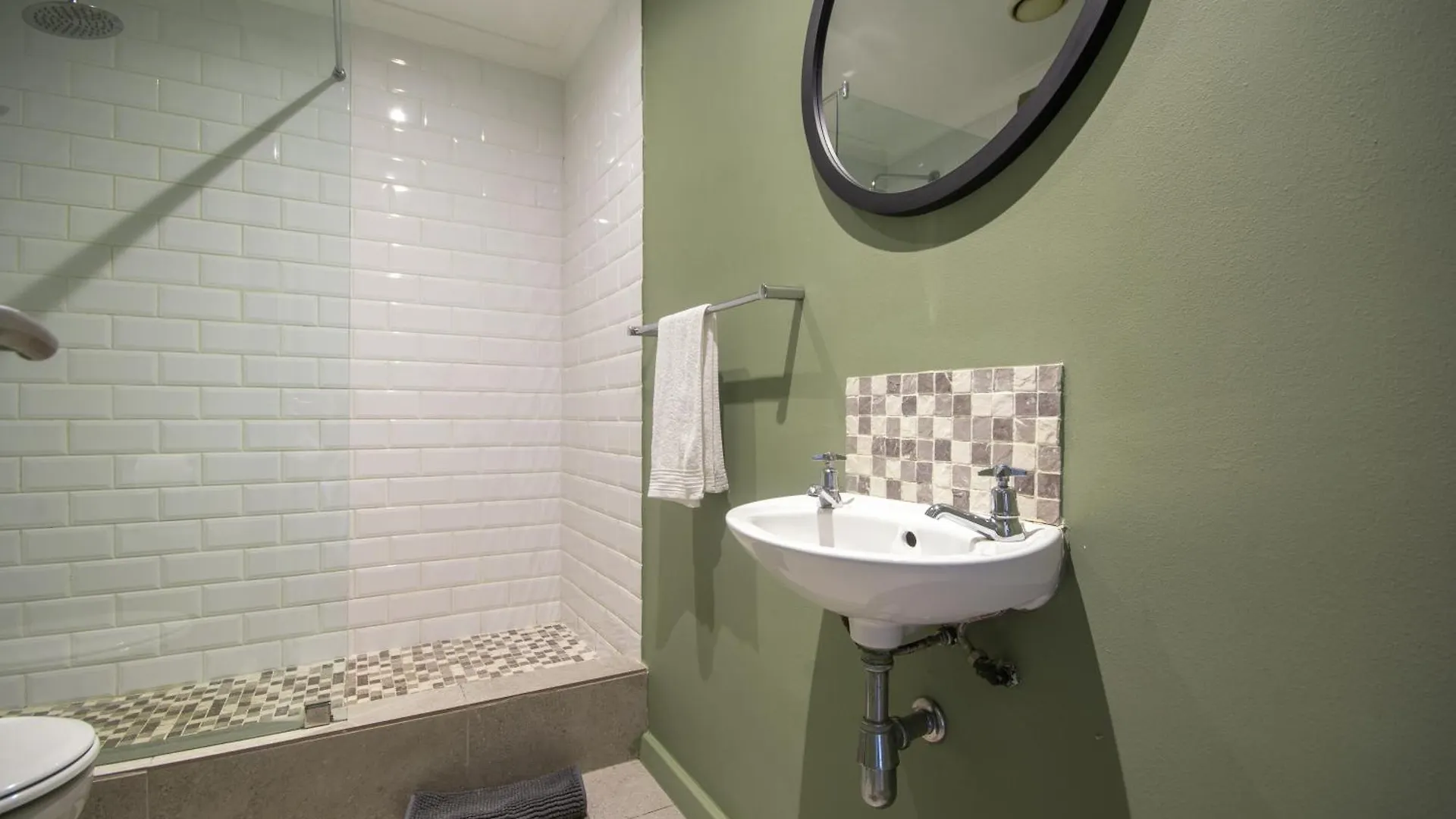 Perfect Perspective By Open Home Cape Town Daire