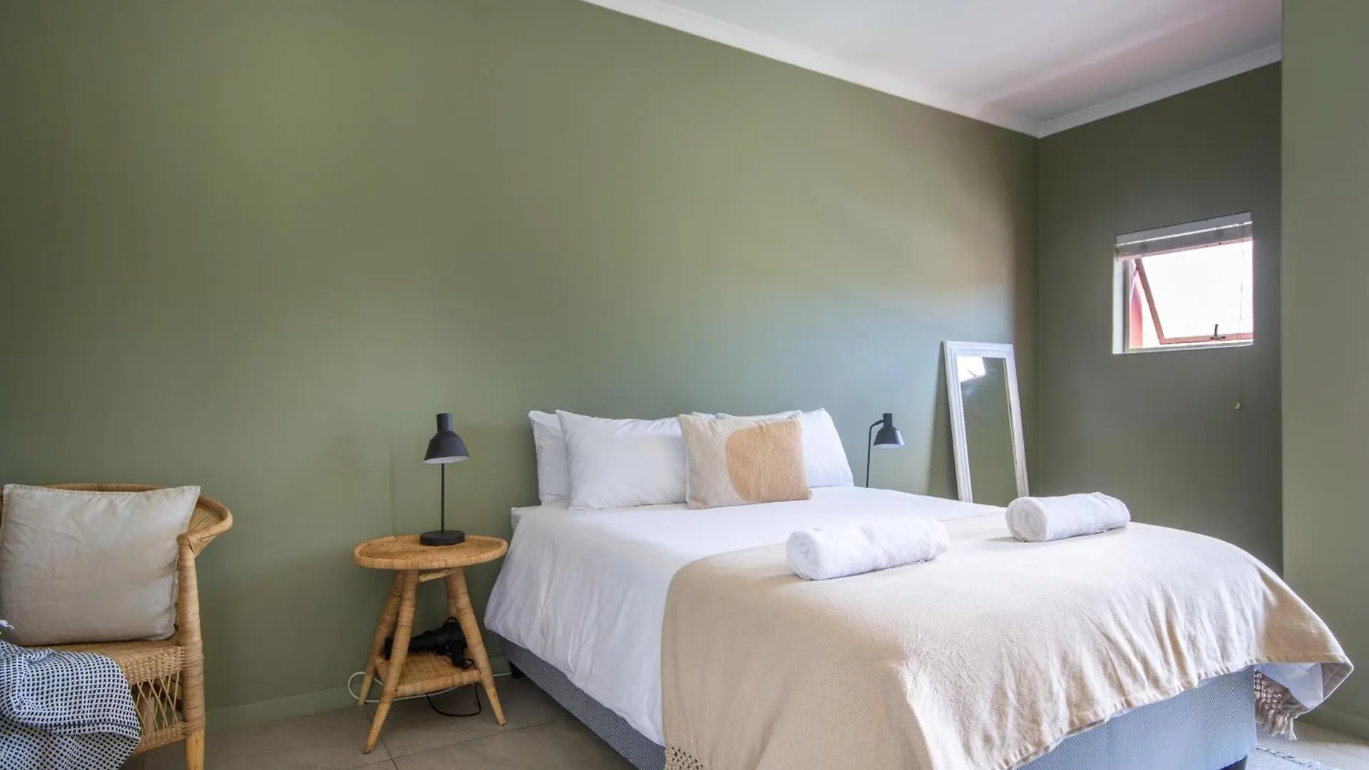 Daire Perfect Perspective By Open Home Cape Town